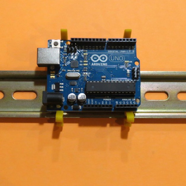 Dinrail holder / strap for Arduino UNO (R3)